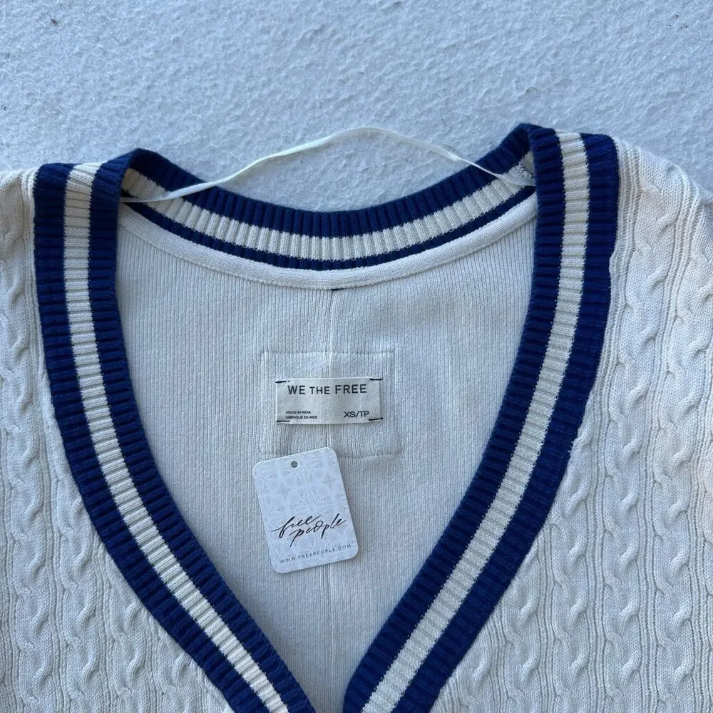 Free People We The Free Varsity Cardigan Women's XS Ecru Blue Slouchy Cable Knit - Picture 5 of 9